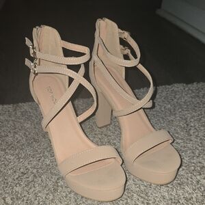TOP Moda Tan Strappy Block Heels